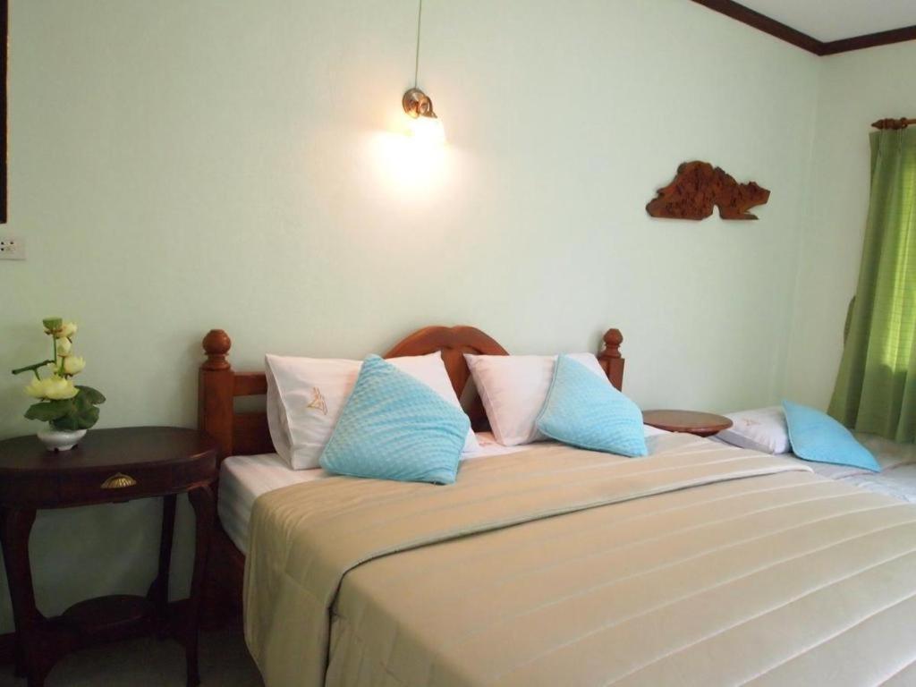 Baan Sala Lung Dam Hotel บ่อผุด ภายนอก รูปภาพ